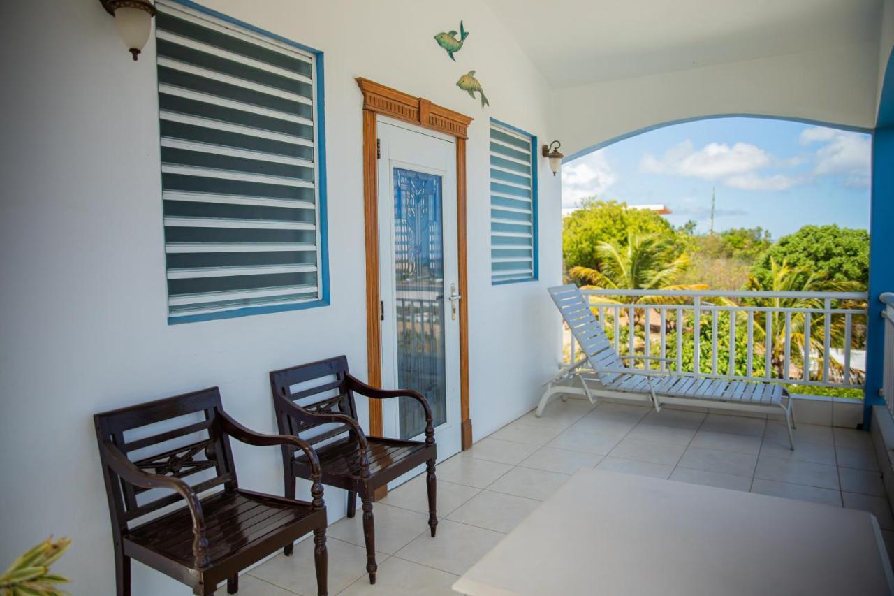 Easy Corner Villas Sandy Ground Village Екстериор снимка