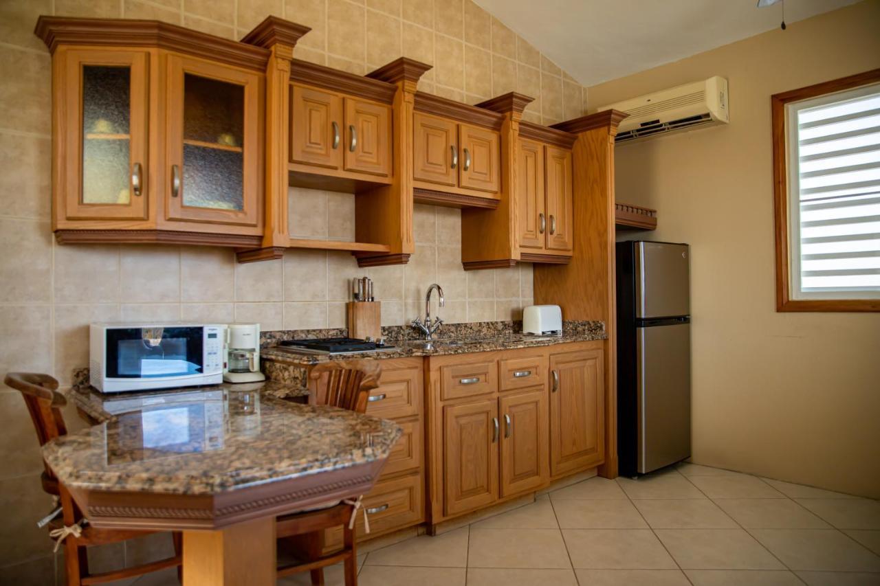 Easy Corner Villas Sandy Ground Village Екстериор снимка